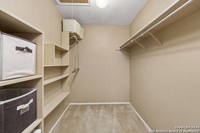 Listing photo id 25 for 9126 Points Edge