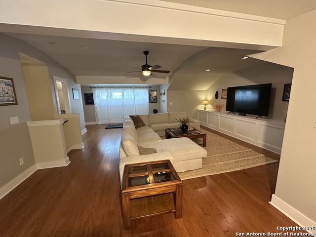 Image 31 of 36 For 137 Katherine Ct  # B