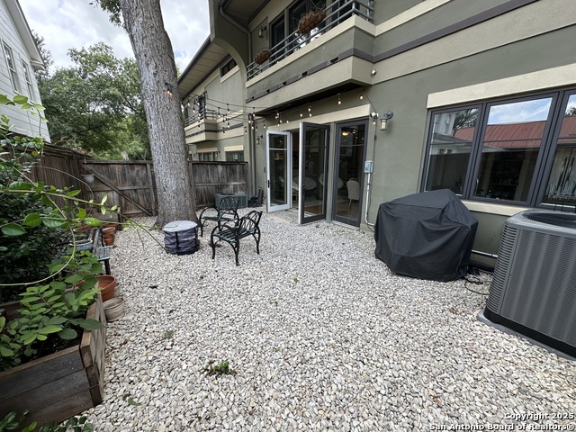 Image 34 of 36 For 137 Katherine Ct  # B