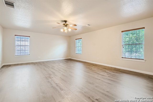 Image 15 of 31 For 21227 Coral Spur