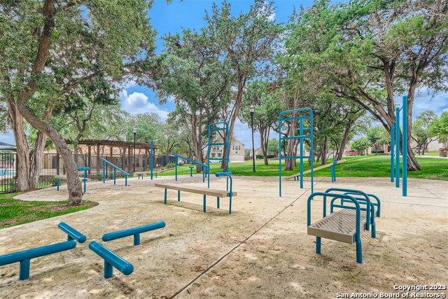 Image 27 of 31 For 21227 Coral Spur