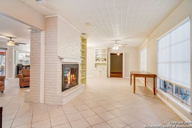 Image 10 of 35 For 8603 Derringer St