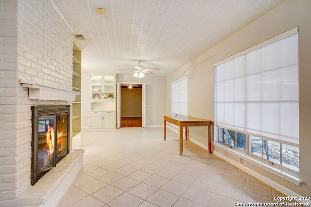 Image 11 of 35 For 8603 Derringer St