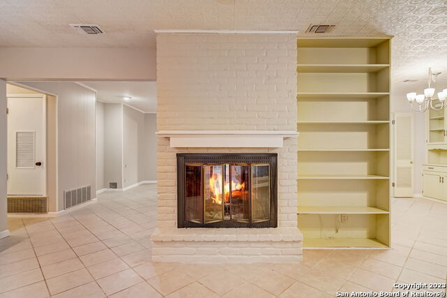 Image 12 of 35 For 8603 Derringer St