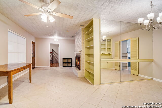 Image 13 of 35 For 8603 Derringer St