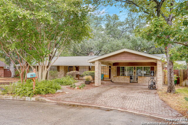 Image 3 of 35 For 8603 Derringer St