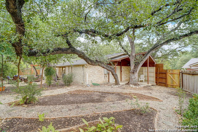 Image 34 of 35 For 8603 Derringer St
