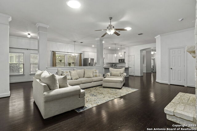 Image 10 of 29 For 10657 Foxen Way