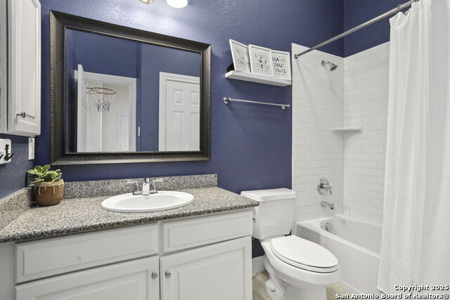 Image 23 of 29 For 10657 Foxen Way