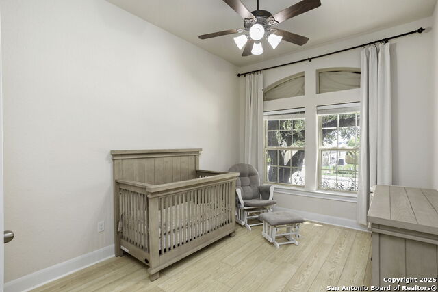Image 24 of 29 For 10657 Foxen Way