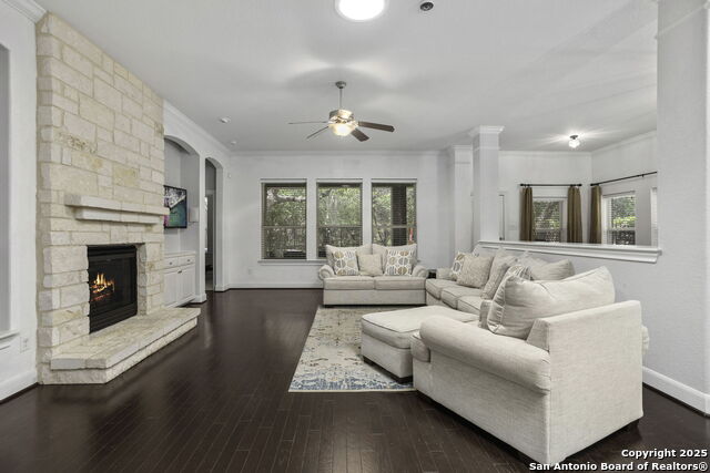 Image 9 of 29 For 10657 Foxen Way