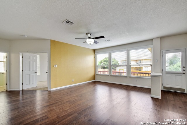 Image 13 of 35 For 11623 Sweet Pea Run