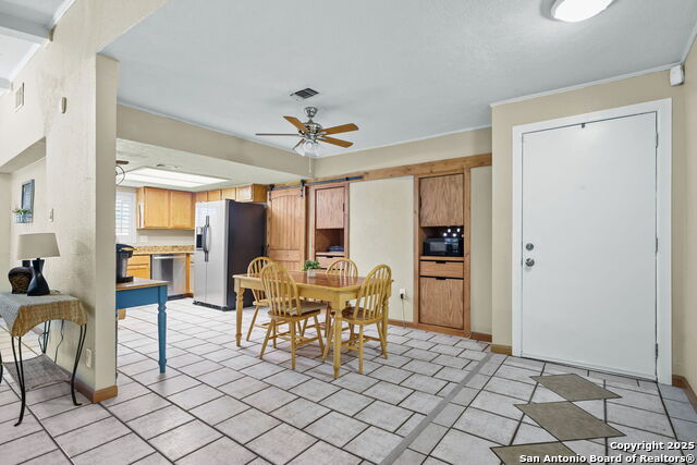 Image 10 of 31 For 14906 Ridge Hill