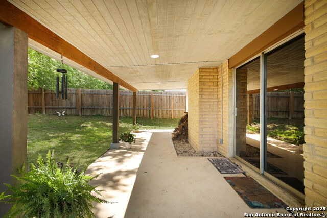 Image 28 of 31 For 14906 Ridge Hill