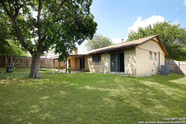 Image 30 of 31 For 14906 Ridge Hill