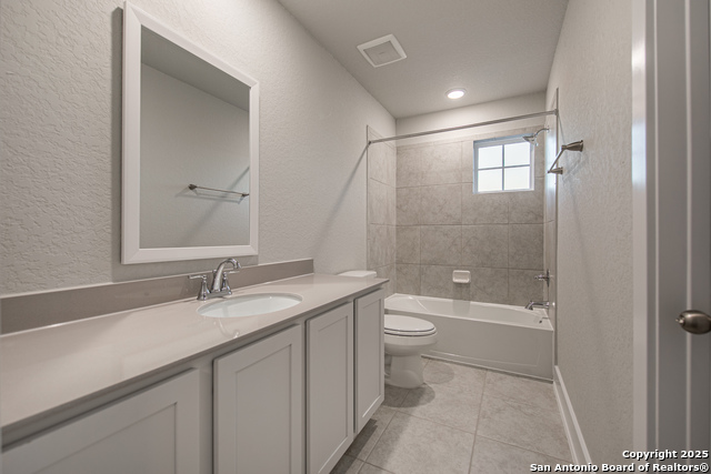 Image 11 of 17 For 12831 Dewberry Creek
