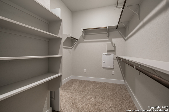 Image 8 of 17 For 12831 Dewberry Creek