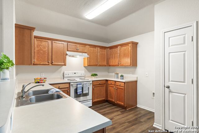 Image 10 of 25 For 317 Longhorn Way
