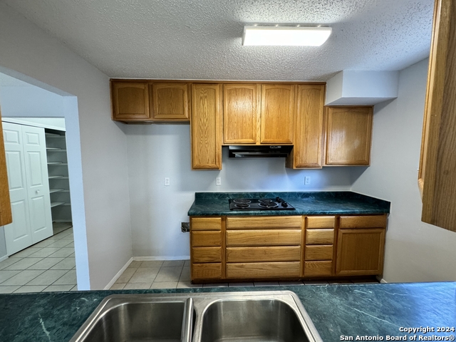 Image 3 of 25 For 6604 Spring Hurst St
