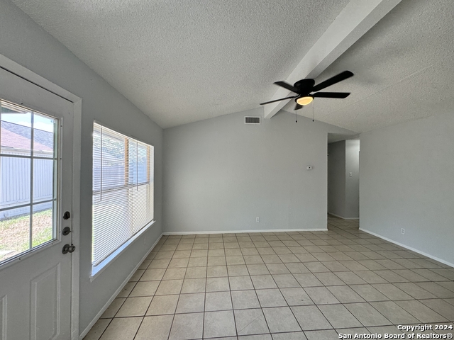 Image 4 of 25 For 6604 Spring Hurst St