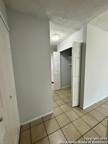 Image 8 of 25 For 6604 Spring Hurst St