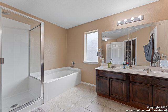 Image 15 of 26 For 6531 Candleview Ct.