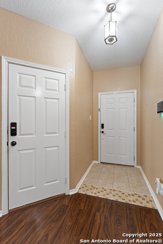 Image 5 of 26 For 6531 Candleview Ct.