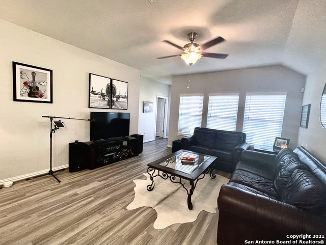 Image 14 of 24 For 1212 Loma Ranch