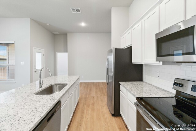 Listing photo id 9 for 206-210 Nespral