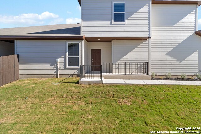 Listing photo id 28 for 206-210 Nespral