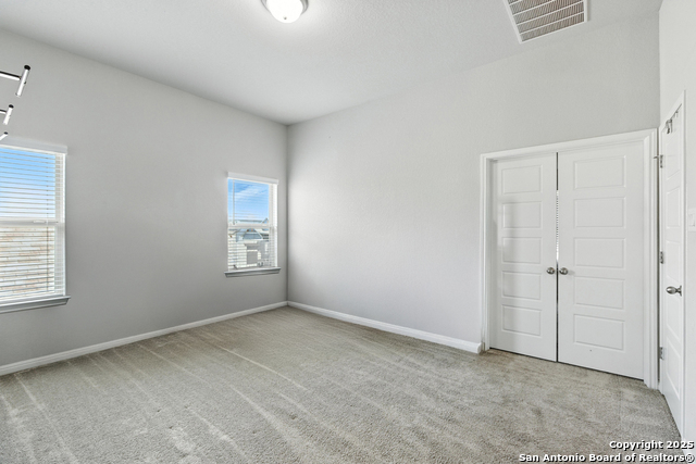 Image 18 of 38 For 4921 Drifter Oaks