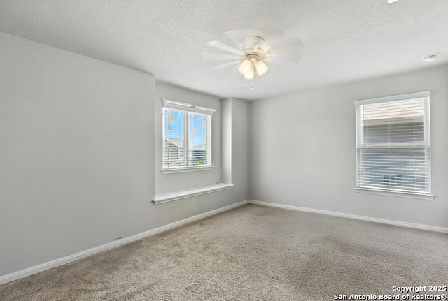 Image 25 of 38 For 4921 Drifter Oaks