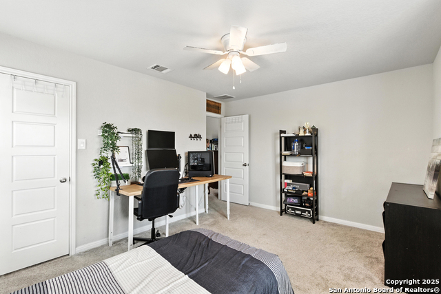 Image 26 of 38 For 4921 Drifter Oaks