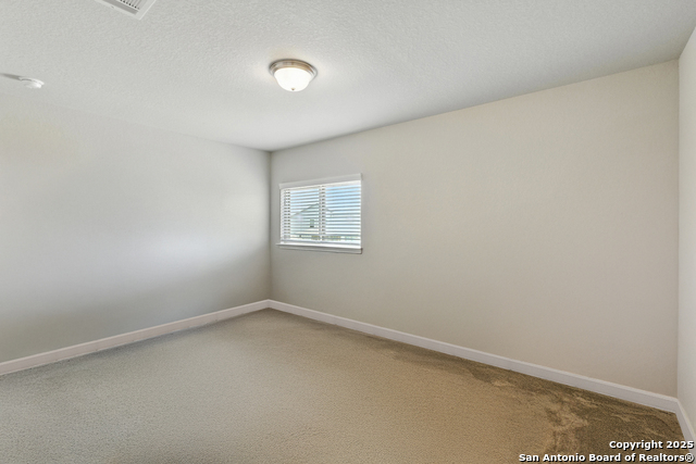 Image 28 of 38 For 4921 Drifter Oaks