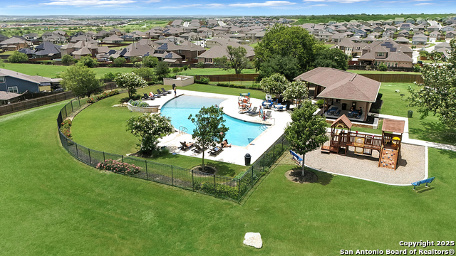Image 36 of 38 For 4921 Drifter Oaks
