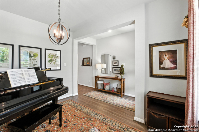 Image 5 of 38 For 4921 Drifter Oaks