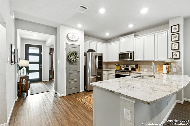 Image 6 of 38 For 4921 Drifter Oaks