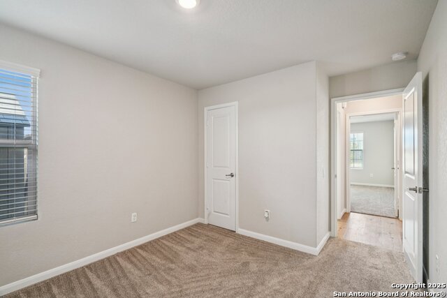 Image 20 of 33 For 751 Vermilion