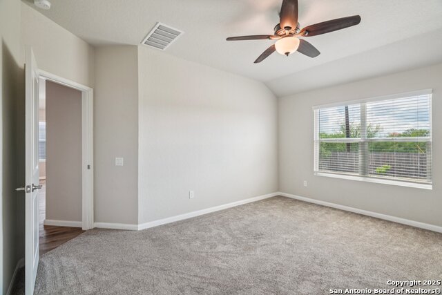 Image 23 of 33 For 751 Vermilion
