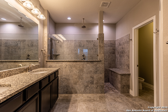 Image 24 of 43 For 27462 Paraiso Sands