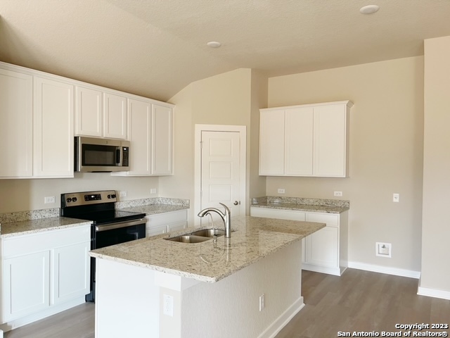 Image 3 of 11 For 2020 Rowan Way