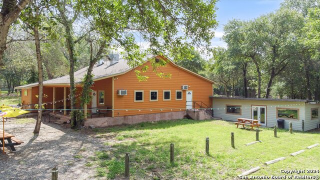 Listing photo id 35 for 3710 Waterwood Pass Dr