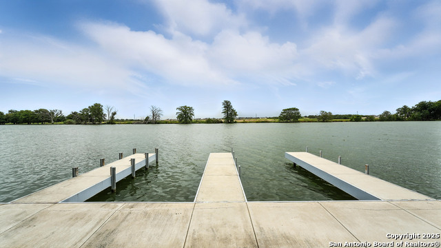 Image 44 of 49 For 240 River Park