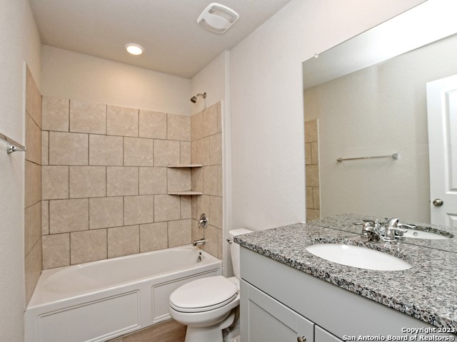 Image 18 of 60 For 5496 Jasmine