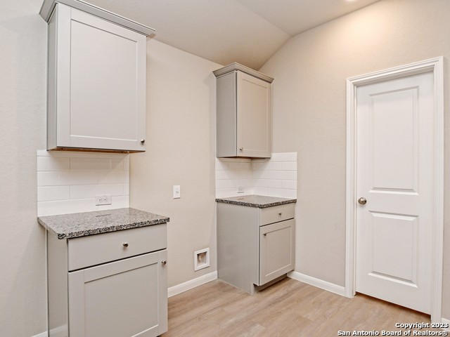 Image 8 of 60 For 5496 Jasmine