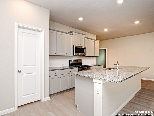 Image 9 of 60 For 5496 Jasmine