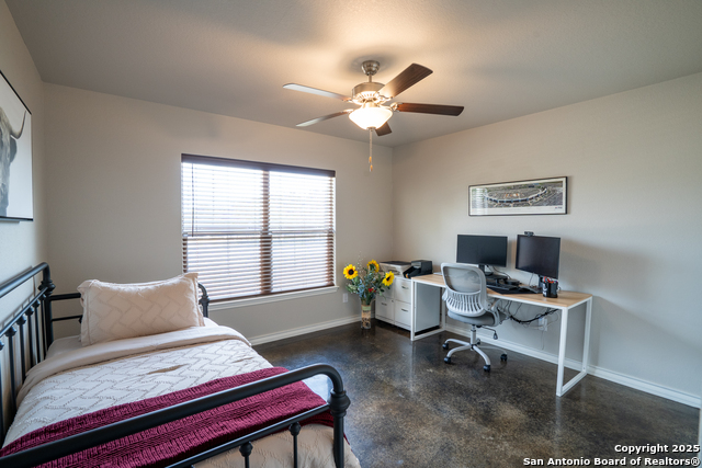 Image 14 of 27 For 1056 Greenbriar