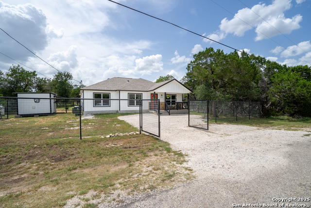 Image 20 of 27 For 1056 Greenbriar