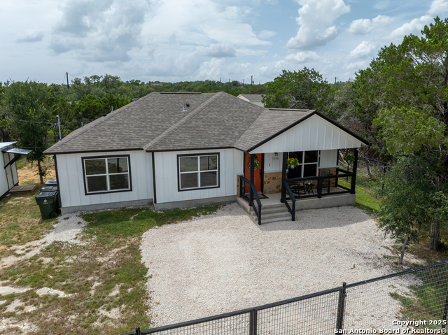 Image 23 of 27 For 1056 Greenbriar