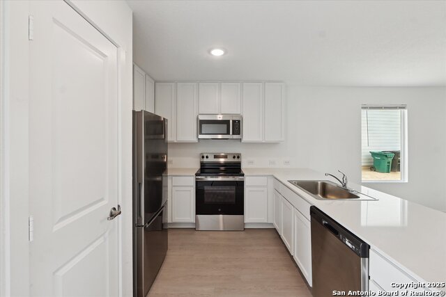 Listing photo id 10 for 13466 Furyk Dr